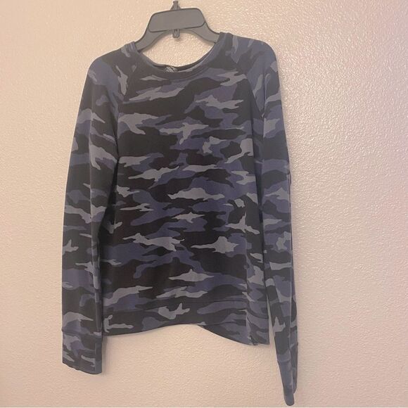 ATHLETA GIRL Cozy Cross Your Fingers Sweatshirt navy blue Camo modal XL 14 - Picture 2 of 10